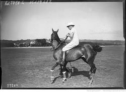 1922 - Le roi d'Espagne au polo