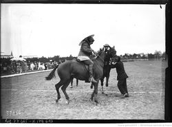 1922 août -Gymkhana équestre