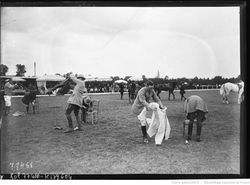 1922 août -Gymkhana équestre