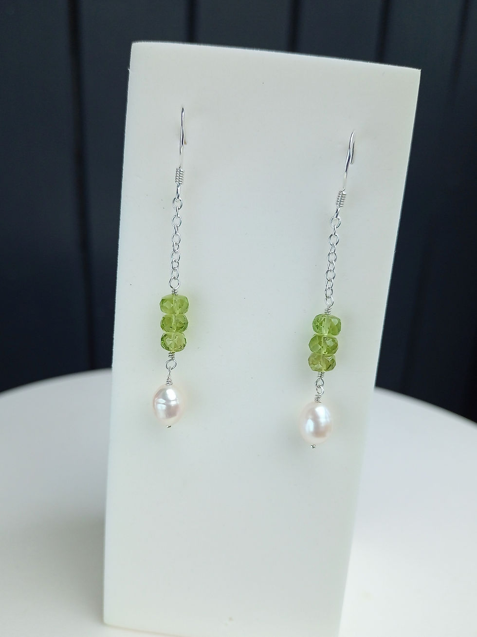 Thumbnail: White Pearls and Peridot Earrings 