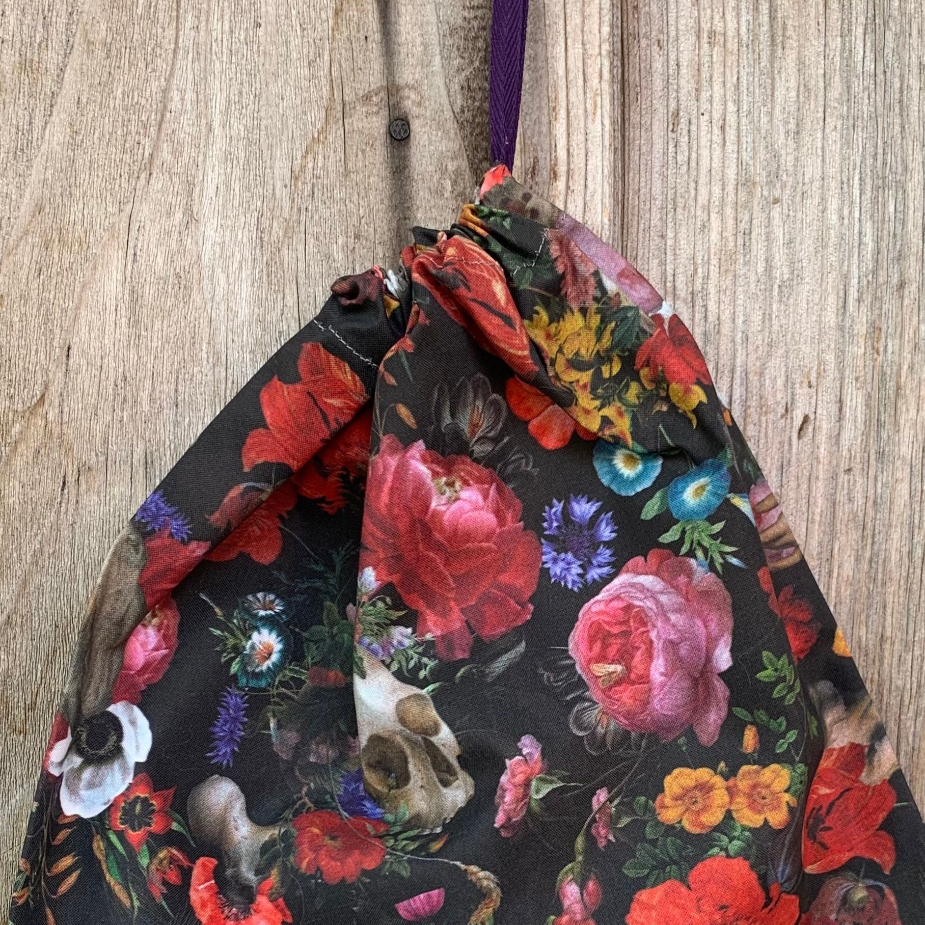 MEDIUM DRAWSTRING BAG