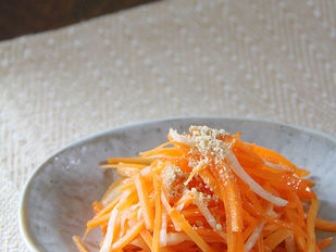 ニンジンと大根のナムル