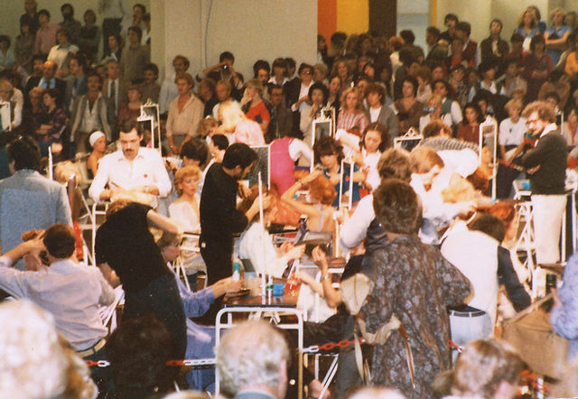 19 パリで土下座 19 パリで土下座