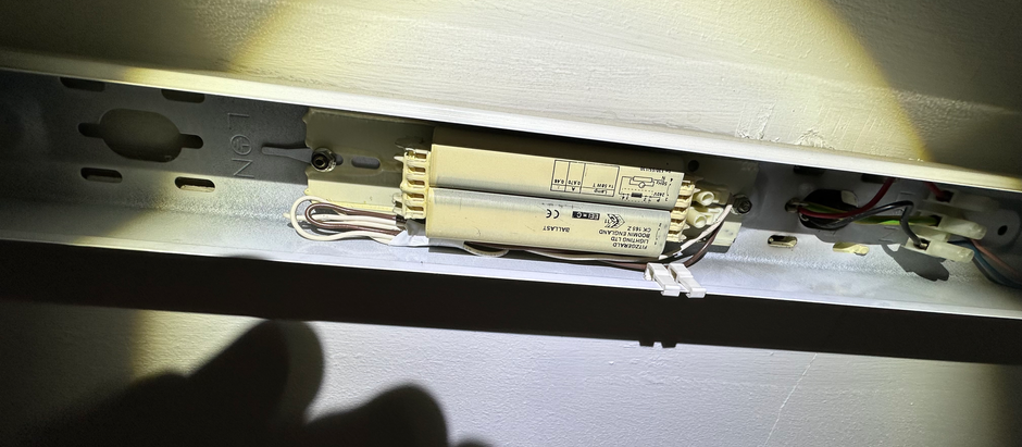 Adventures in Retrofit of LED Tube lights: Shop Wiring, Miniscaff and a Shocking Amount of Caution.
