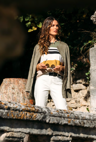 Thumbnail: Trousers with fancy belt