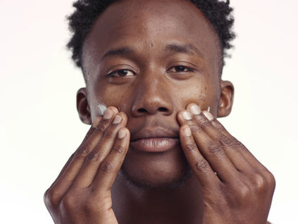 Dry Skin vs Dehydrated Skin: What's the Difference?
