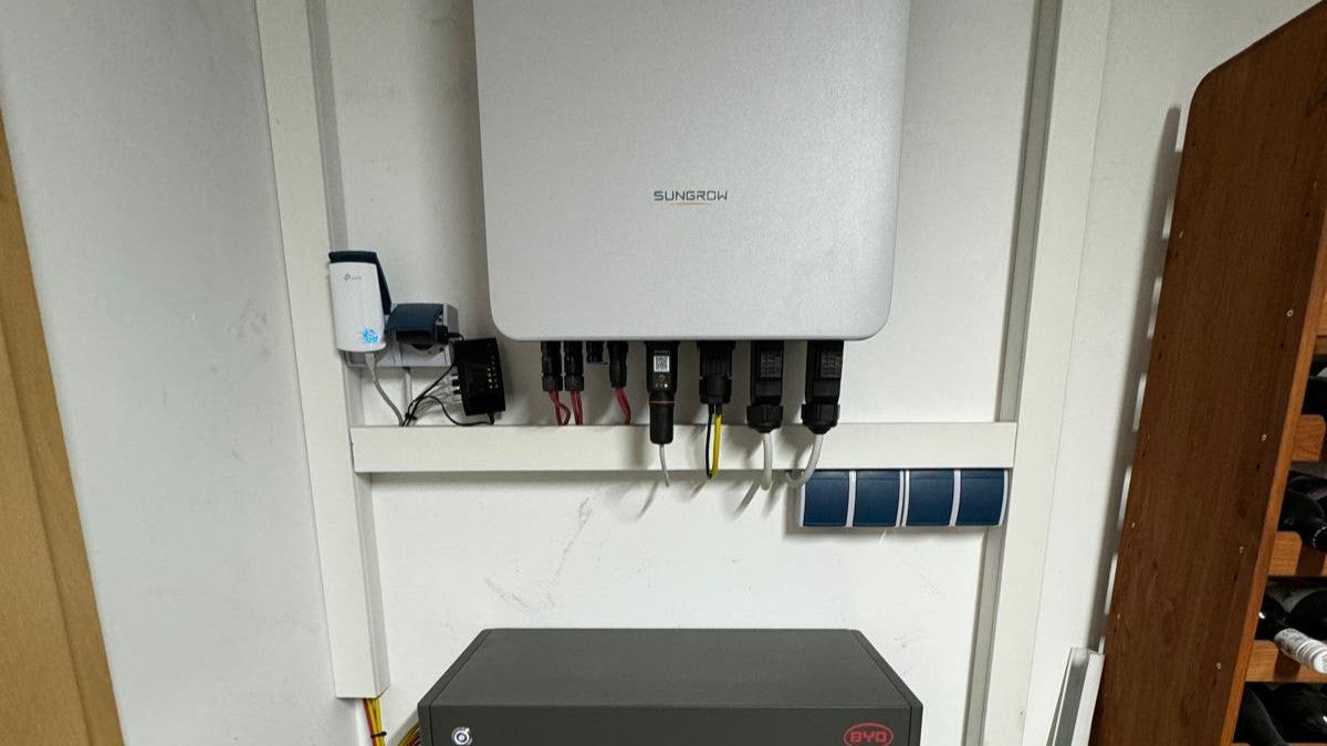 Stromausfall? So macht Solarfertig deine PV-Anlage notstromfähig