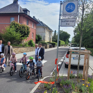 Parkstraße in Höhr-Grenzhausen zur Fahrradstraße ausgebaut