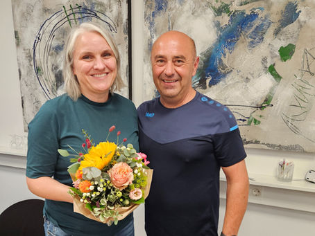 Blumenübergabe Simone & Stefan