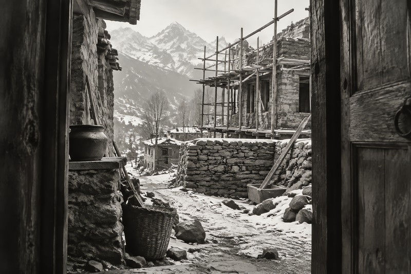 Construction During The Relationship Between Exterior And Street In A Mountai...
