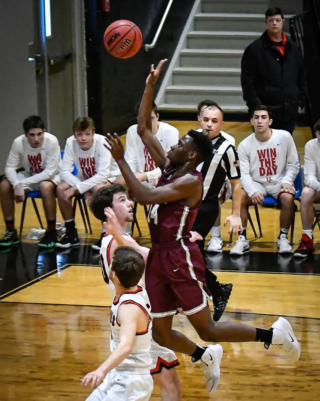 MANIGAULT & GONDA RECEIVE POST SEASON ACCOLADES
