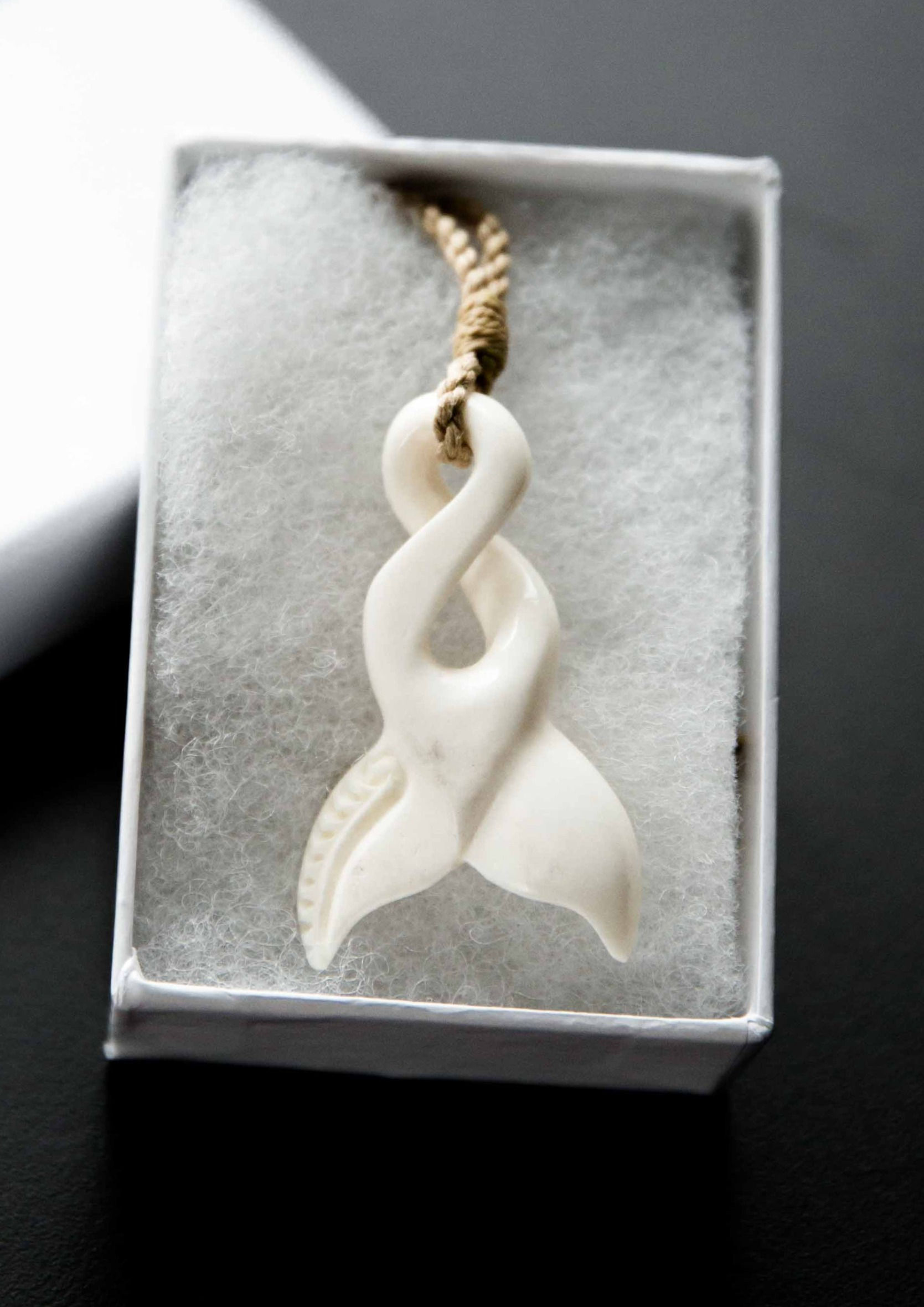 Double Infinity Whale Tail