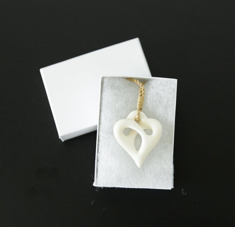 Thumbnail: Maori Heart Bone Pendant