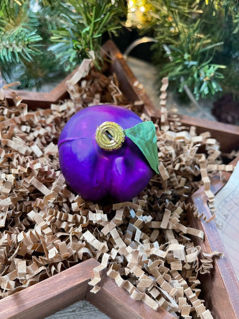 Thumbnail: German Royal Purple Plum Spectacular Color
