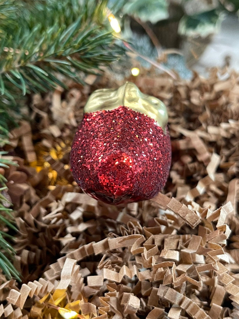 Thumbnail: Ruby Red Slipper Ornament