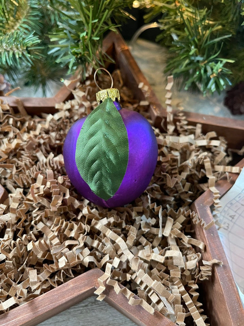 Thumbnail: German Royal Purple Plum Spectacular Color