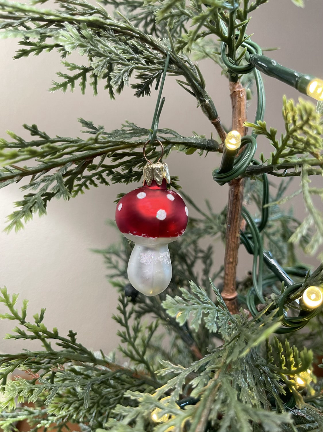 Whitehurst Company • Miniature Mushroom