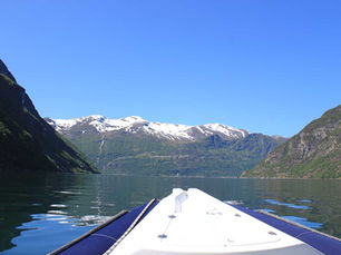Båttur i Geiranger: Juvelen blant de vakre fjorder