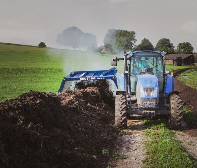 https://www.compost-systems.com/en/products/machine-technology/tractor-pulled-compost-turners