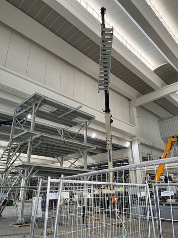 Montaggio struttura di recupero sfridi