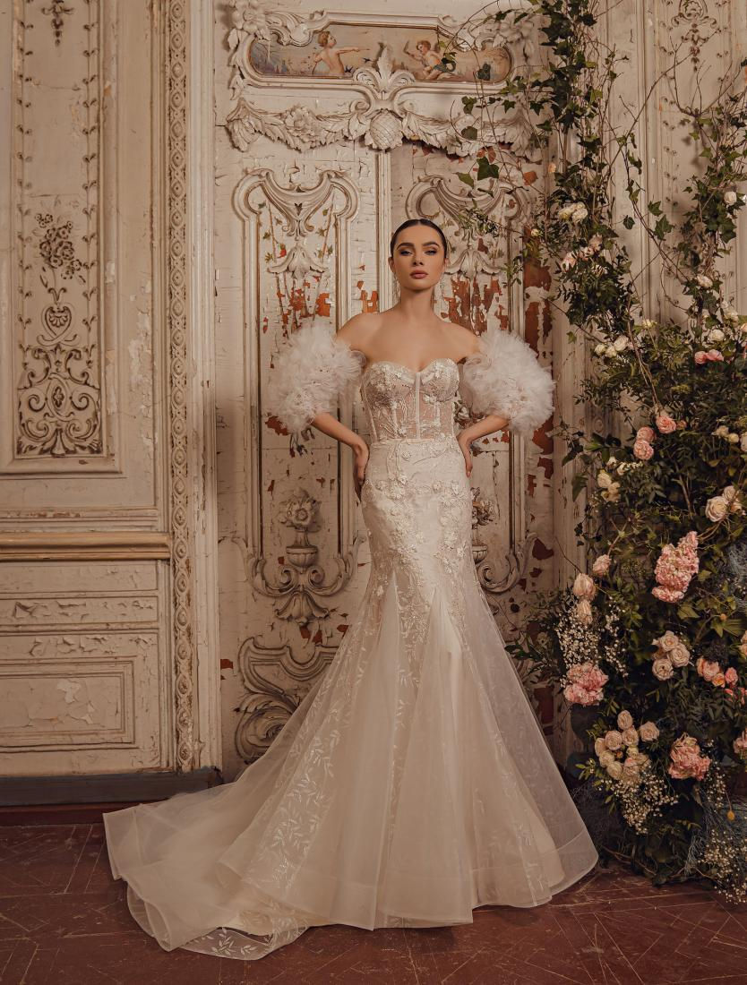 Ava by Amalfi Bridal