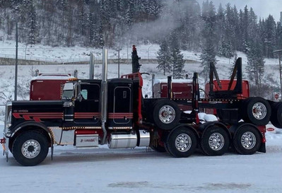 Fenders on a Log Truck