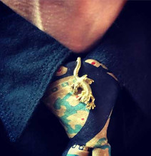 トカゲのネクタイクリップ