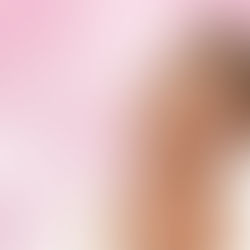 Khloe Kardashian visita a Khloe Kard Varios tiendas Trader Joe's y Ralphs para Ayudar a la Comunidad