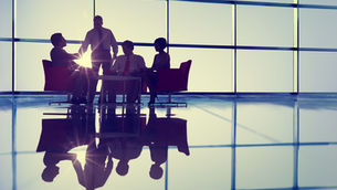 THE SECRETS TO HIRING MANAGEMENT - LOVEL FREELANCERS