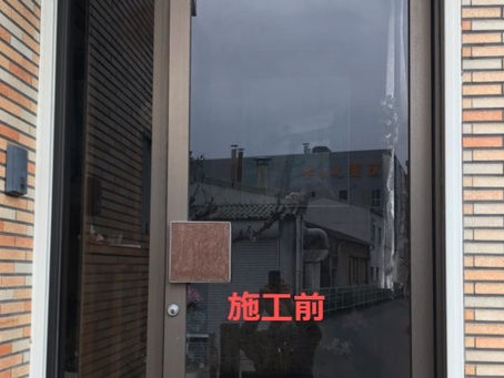 事務所の入口を住宅の玄関に。。