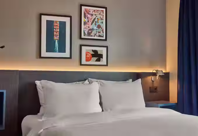 Doubletree by Hilton Rotterdam - Queen room