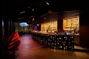 Celest Rotterdam, fine dining and cocktailbar