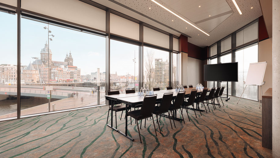 Doubletree by Hilton Amsterdam Centraal - West 2