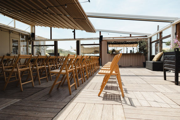 BLOW Beach House business event setup near the Zandmotor
