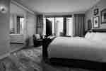 Haven Hotel Rotterdam – guest room with sliding door to the lounge area