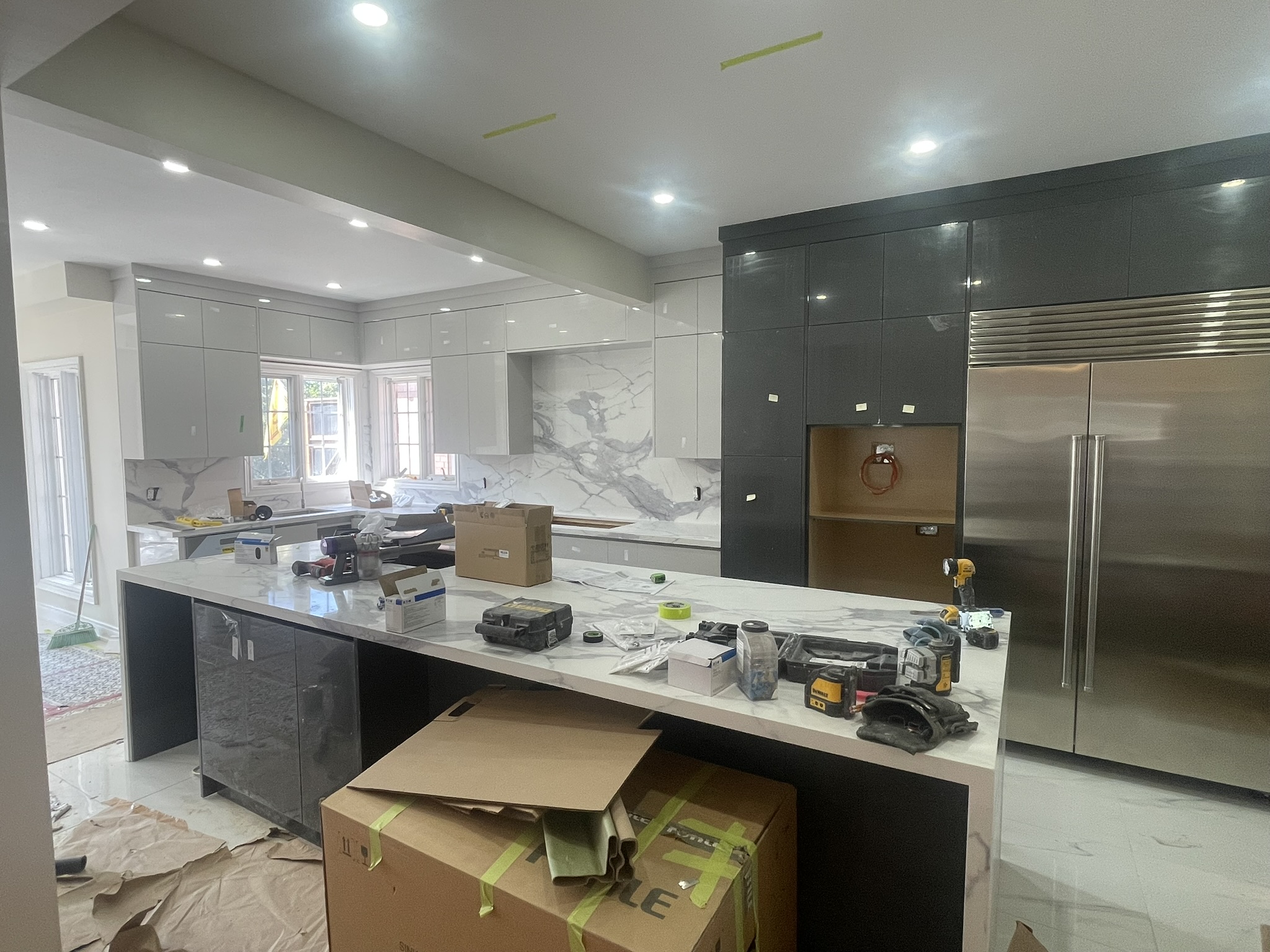 Modern marble kitchen renovation 1