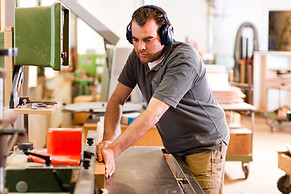 Carpinteiro no trabalho