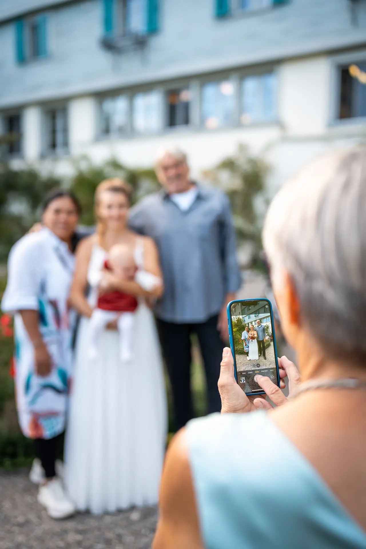 Gruppenfoto der Hochzeitsgesellschaft