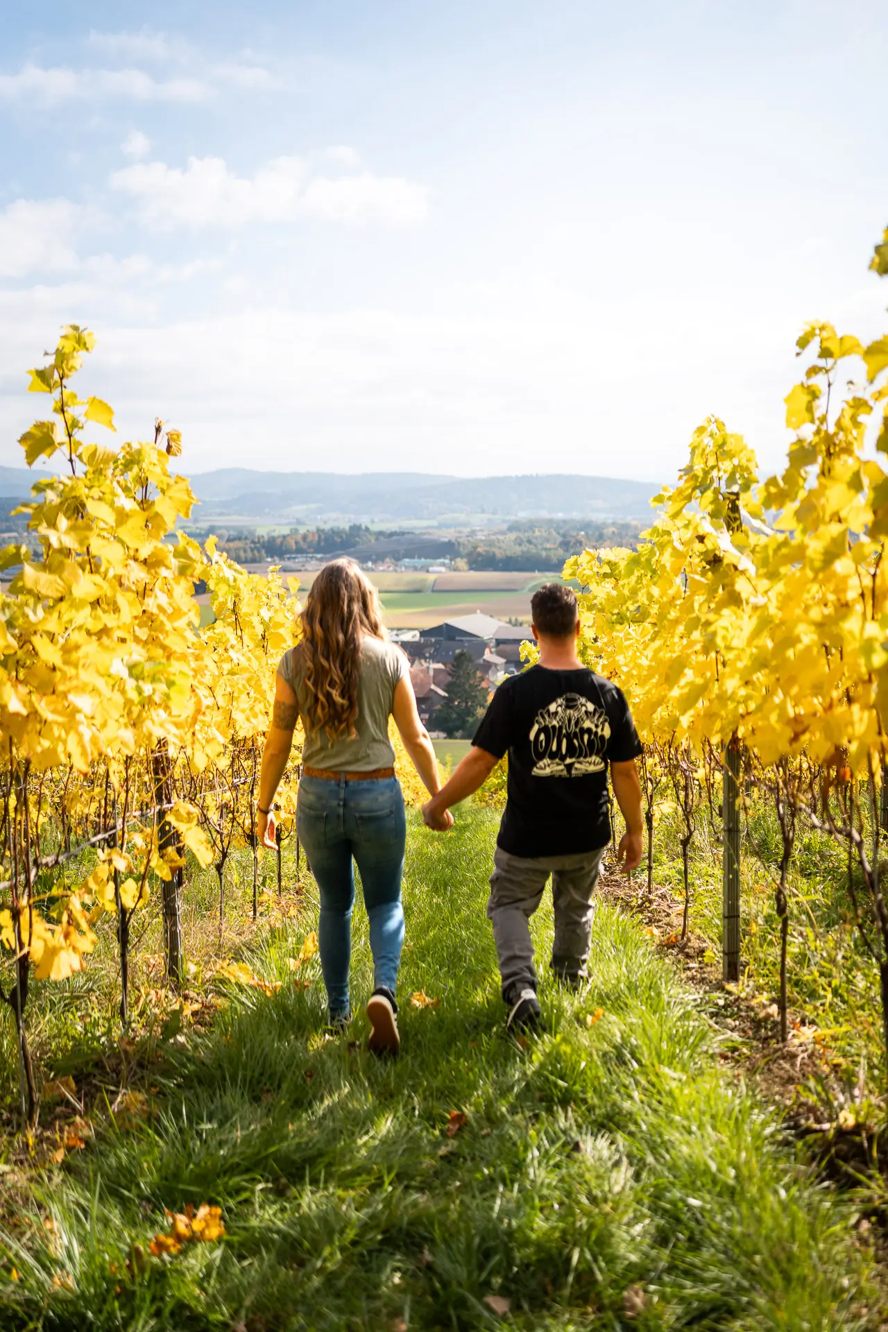 Natürliches Paarportrait im Rebberg