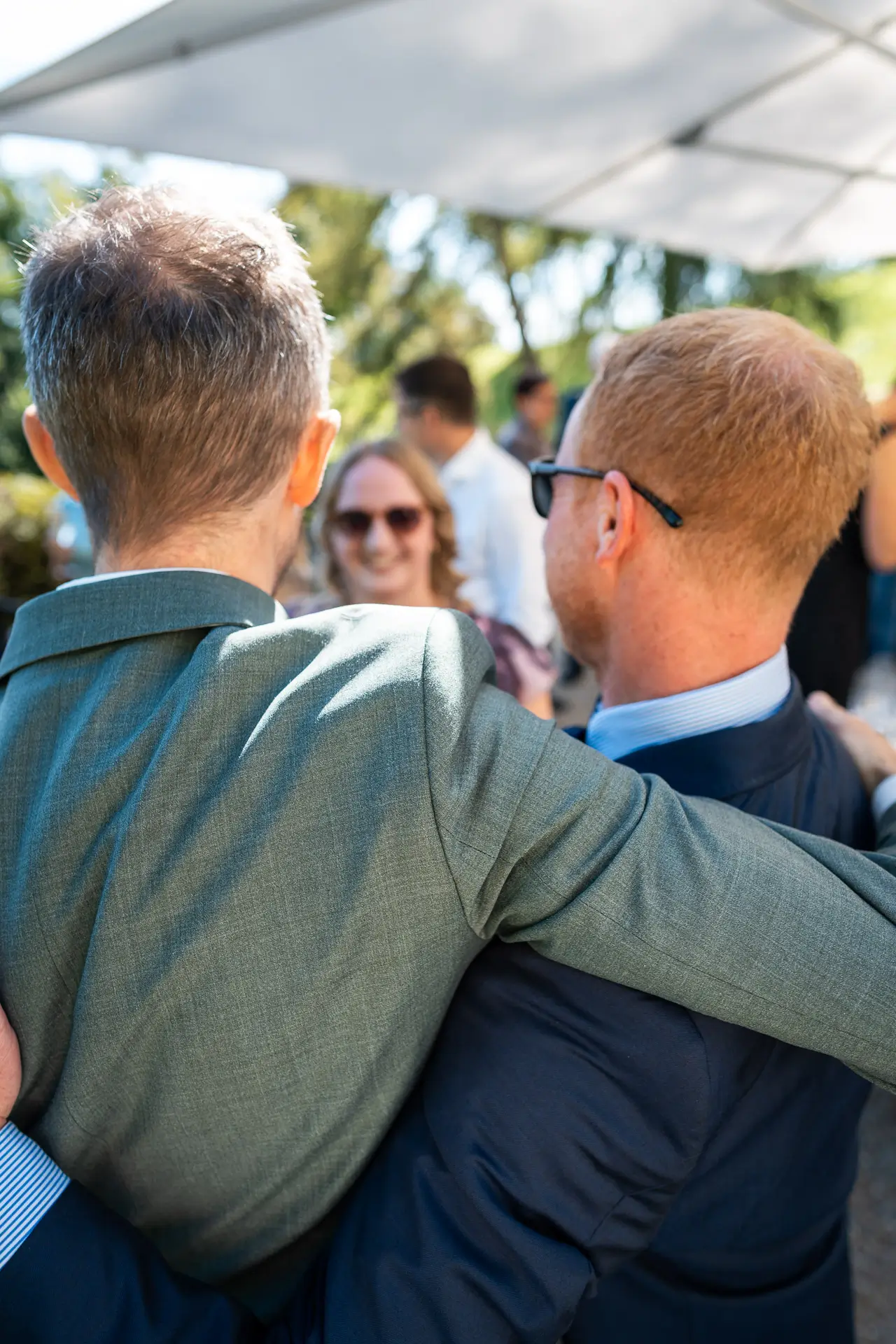 Gratulationen an das Brautpaar bei der Hochzeit