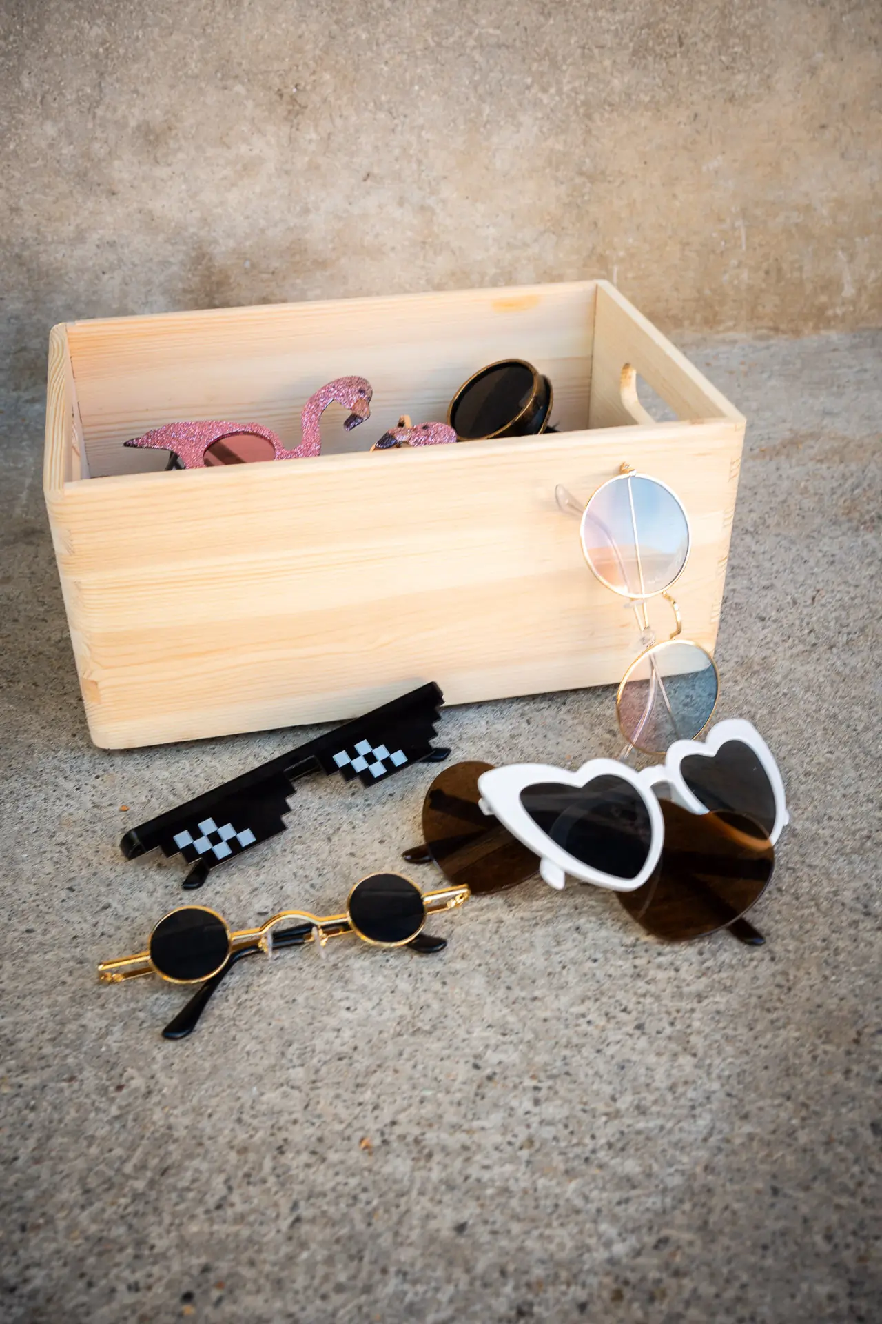 Accessoires Brillen als Verkleidung