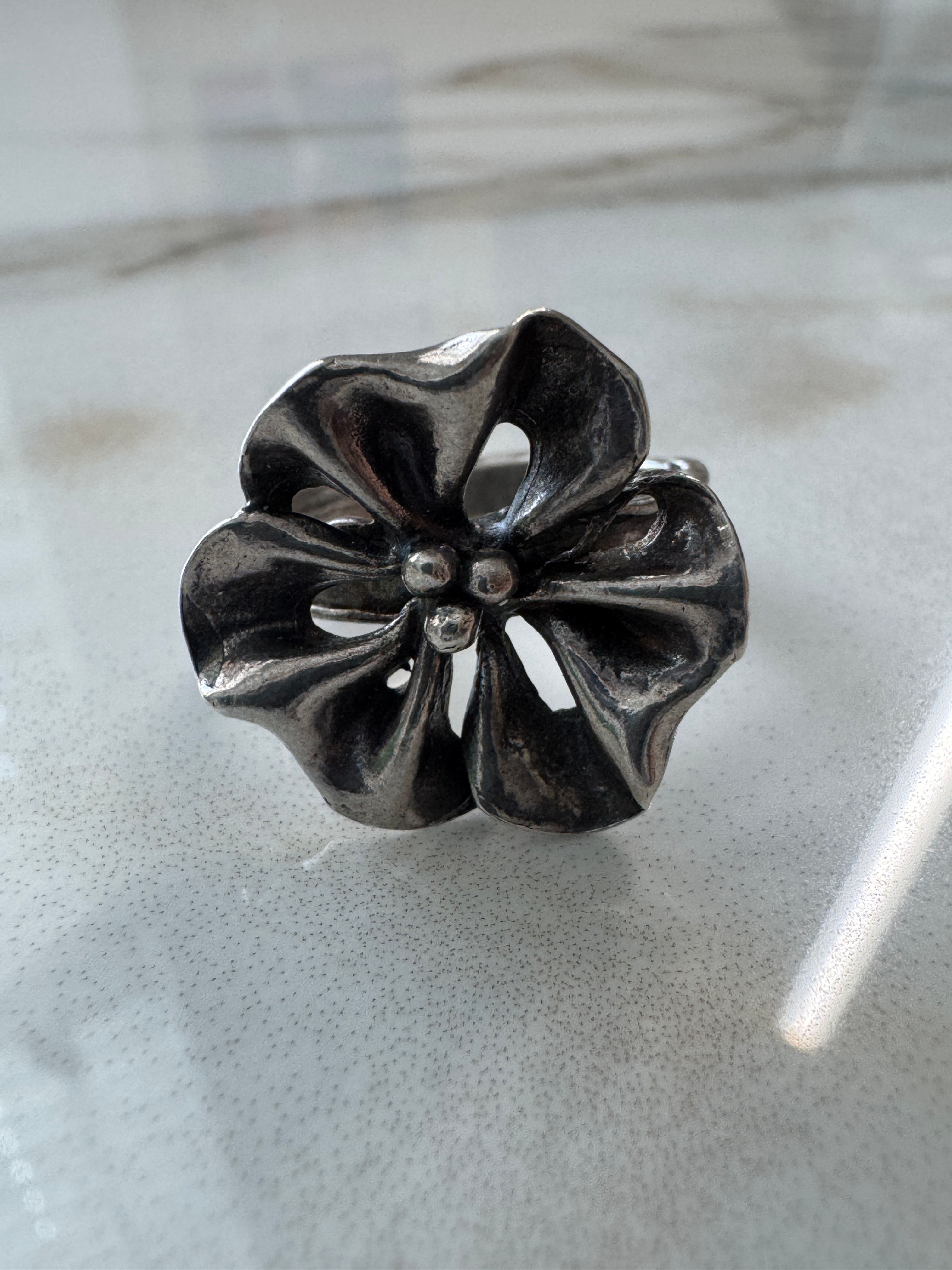 Silver Flower Ring