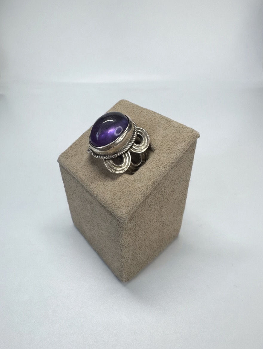 Thumbnail: Large Silver Amethyst Ring, Size 7