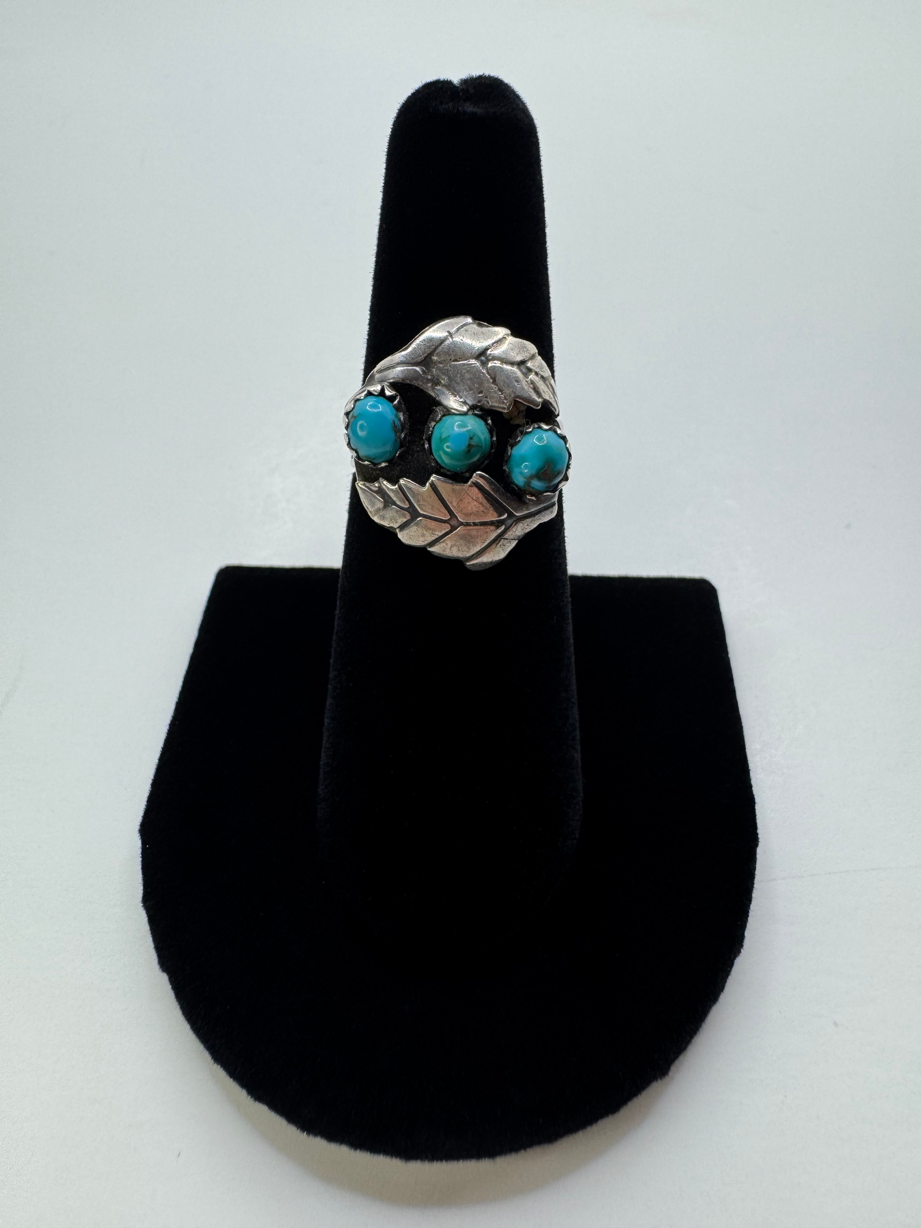 3 Turquoise Silver Ring with Leaf Details