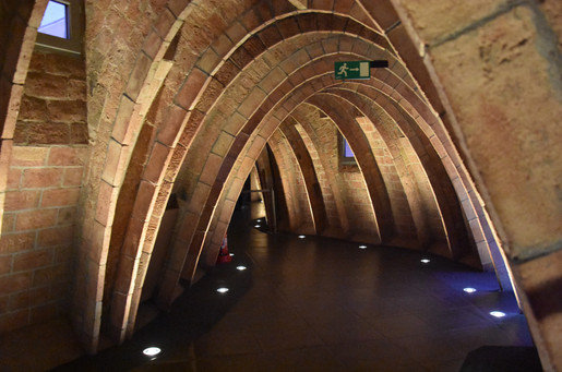 Le grenier de la Casa Milà ou Pedrera à Barcelone en Espagne