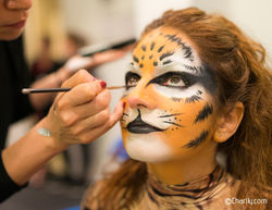 Back stage make-up performing with Cirqu
