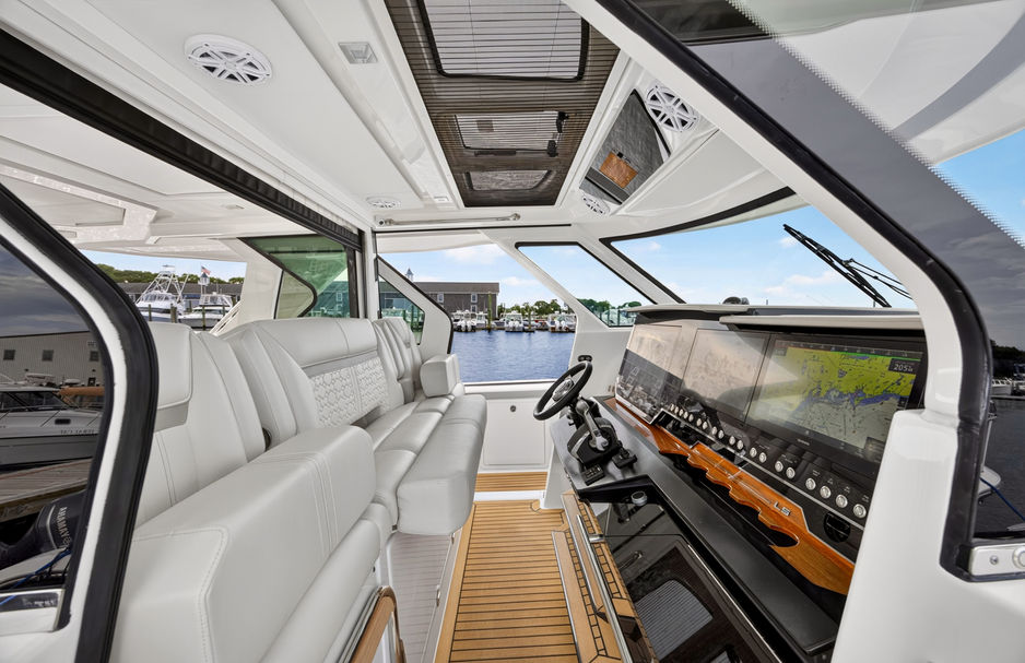 Tiara Yachts 48 LS 2023 Yacht for Sale