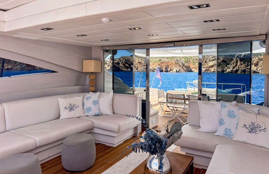 Mangusta 92' 2006/2024 Yacht for Sale