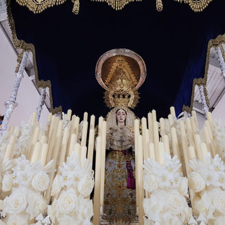 La Imagen de La Virgen del Rocío en la Gloria de palio de La Virgen de la Soledad