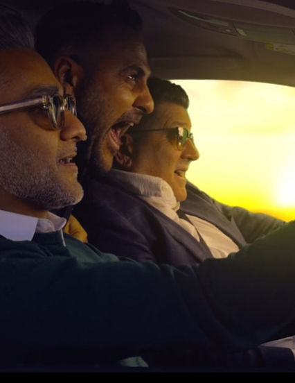 julie fragar_edited.jpg